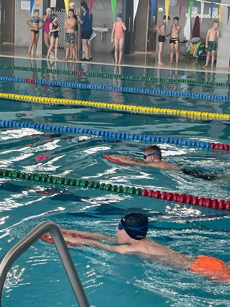 Kauno r. pradinių kl. mokinių sporto žaidynių plaukimo varžybos